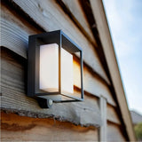 Applique extérieure carrée LED solaire moderne avec détecteur de mouvement IP65