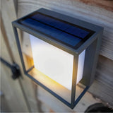 Applique extérieure carrée LED solaire moderne avec détecteur de mouvement IP65