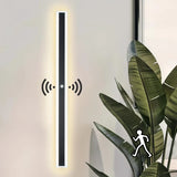 Applique extérieure longue noire minimaliste LED IP65 avec détecteur de mouvement