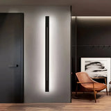Applique longue LED minimaliste dimmable pour salon