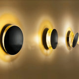 Applique murale eclipse orientable LED design moderne pour salon