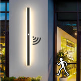 Applique murale extérieure longue LED IP65 noir minimaliste avec détecteur de mouvement