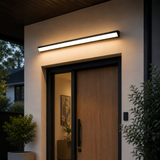 Applique murale extérieure longue noire moderne LED en métal IP65 pour porche