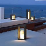 Borne lumineuse solaire rectangulaire moderne LED IP65 pour terrasse