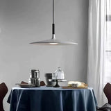 Suspension plate métal scandinave LED dimmable pour salle à manger