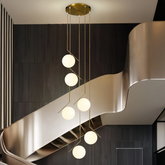 Lustre escalier moderne à boules en verre LED