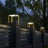 Lampe solaire pour pilier carrée noire moderne LED IP65