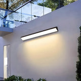 Applique extérieure longue LED noire en métal moderne IP65 pour porche