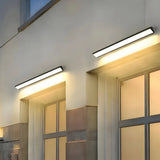 Applique extérieure longue LED noire en métal moderne IP65 pour porche