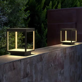 Lampe solaire pour pilier carrée noire moderne LED IP65