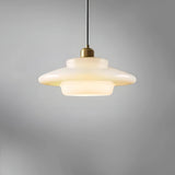 Suspension verre opale scandinave pour salle à manger