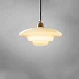 Suspension verre opale scandinave pour salle à manger