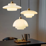 Suspension verre opale scandinave pour salle à manger