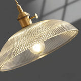 Suspension vintage en verre nervuré avec finition laiton pour salle à manger