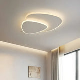 Plafonnier triangle blanc moderne à LED dimmable pour chambre