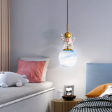 Suspension Enfant Lune Astronaute LED Moderne En Résine
