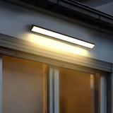 Applique extérieure longue LED noire en métal moderne IP65 pour porche