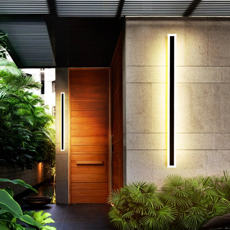 Applique extérieure longue noire minimaliste LED IP65 avec détecteur de mouvement
