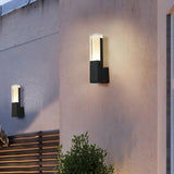 Applique murale extérieure LED avec détecteur de mouvement IP65 noir moderne
