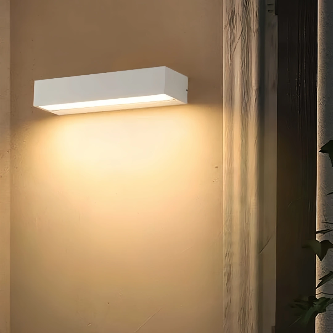 Applique extérieure rectangulaire moderne en métal noir LED IP65 pour porche