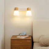 Applique murale bois et verre scandinave orientable blanche de chevet