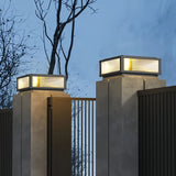 Lampe solaire de pilier carrée en verre noir moderne LED IP65 pour jardin
