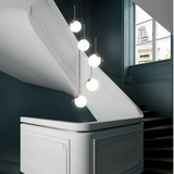 Lustre escalier moderne à boules en verre LED