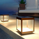 Lampe solaire pour pilier carrée noire moderne LED IP65