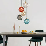 Suspension boule en verre coloré scandinave pour salle à manger