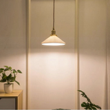 Suspension Céramique Blanche Vintage en Laiton LED Plissée pour Salle à Manger